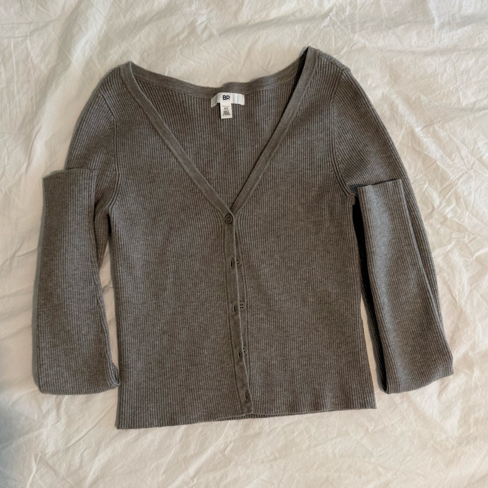 BP Gray Ribbed V Neck Button Front Cardigan - Picture 2 of 5